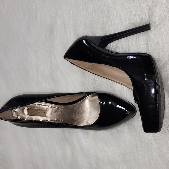 RACHEL Rachel Roy Shoes - Rachel Roy Patent Leather Black Pumps Size 7